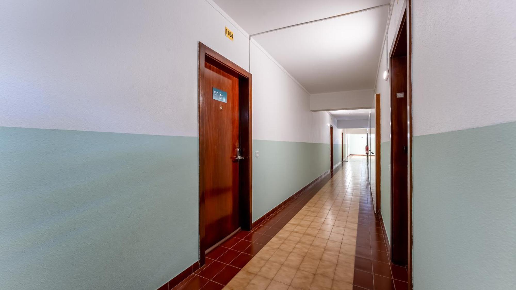 Serene Blue 1 Bdr Flat With Balcony By Lovelystay Portimao Bagian luar foto